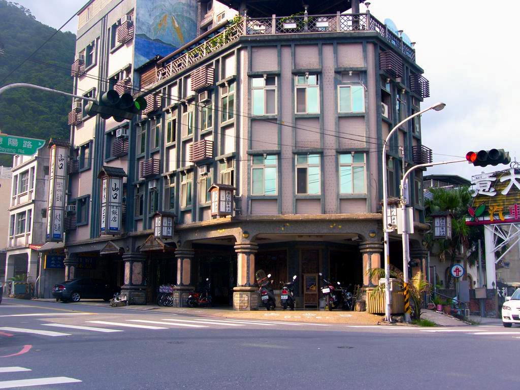 ג'יאושי Shankou Hotspring Hotel מראה חיצוני תמונה