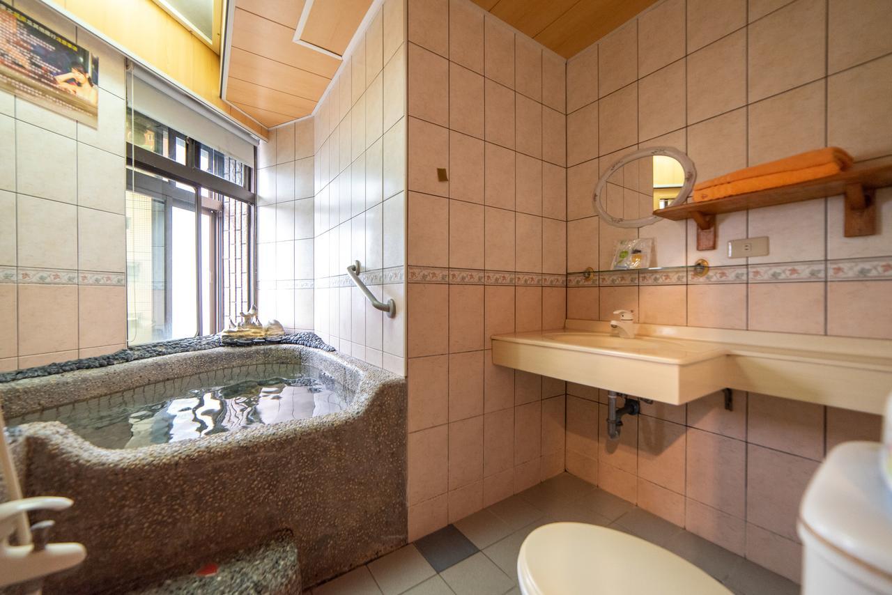 ג'יאושי Shankou Hotspring Hotel מראה חיצוני תמונה