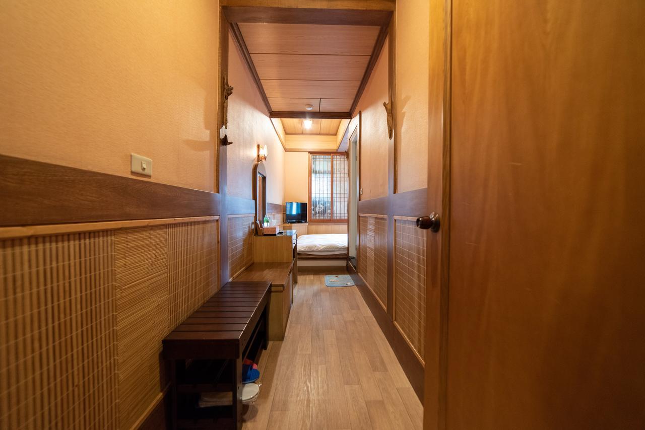 ג'יאושי Shankou Hotspring Hotel מראה חיצוני תמונה